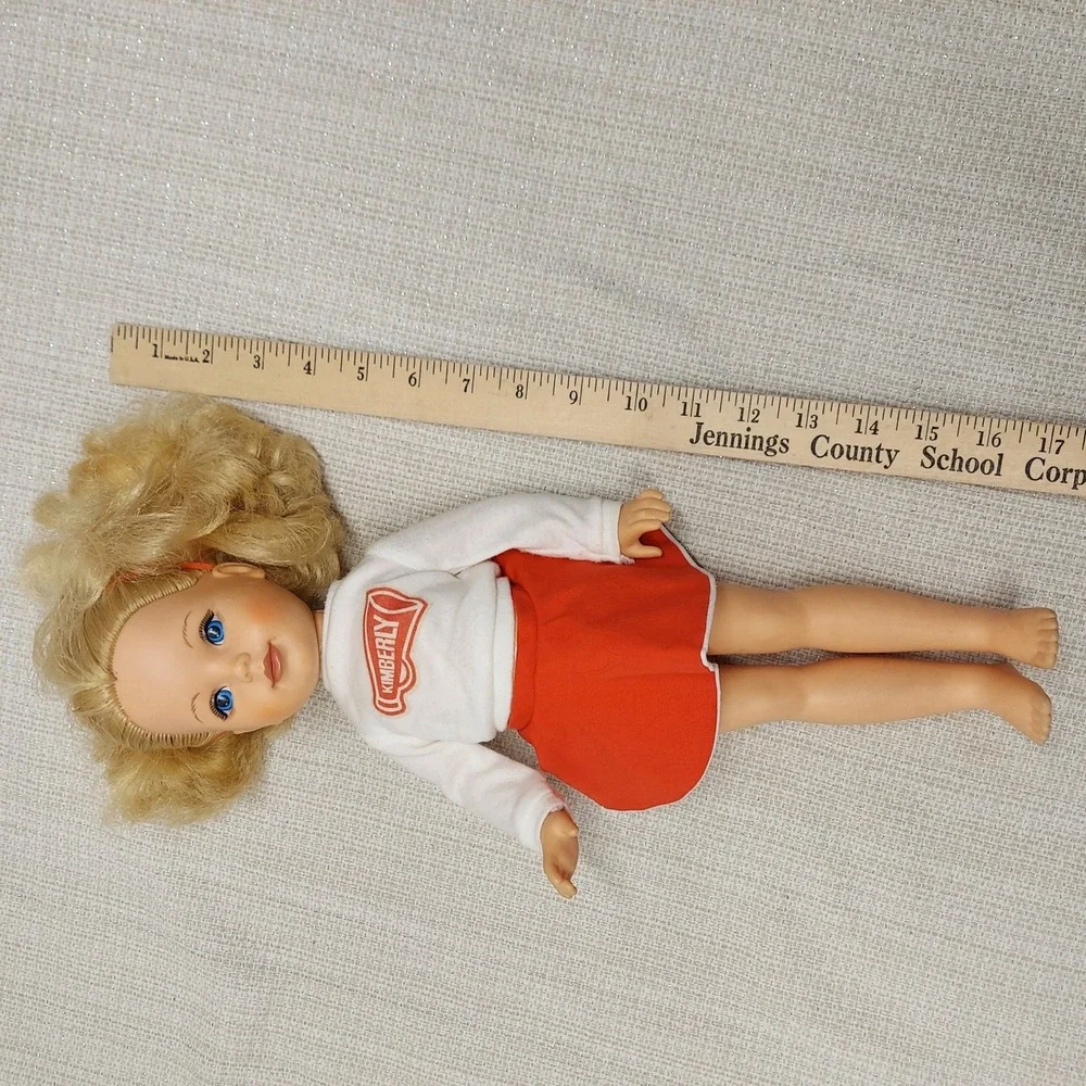 Vintage TOMY Kimberly Doll‎ Cheerleader Blonde Blue Eyes 15